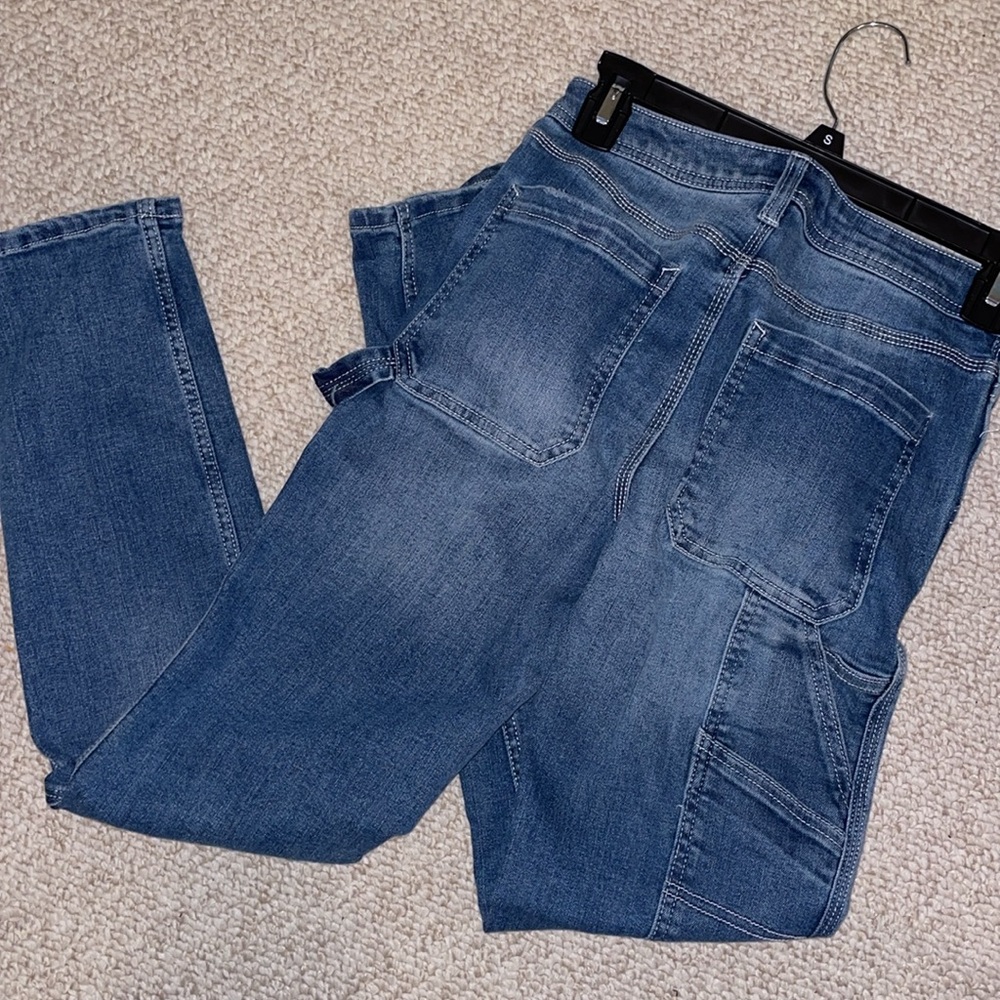Size 0, Medium Wash Jeans with Cargo-Style Pockets